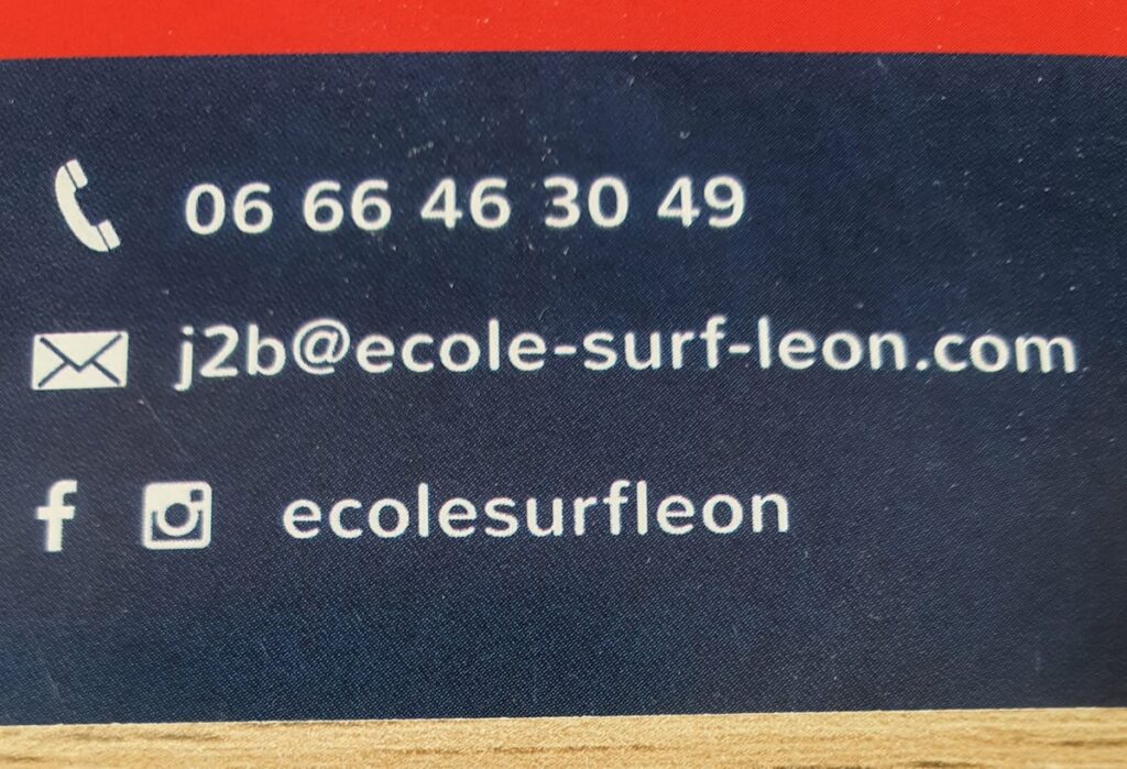 Mieux vaut réserver sa place en haute saison ! Le Surf à Mogueriec, c' est tout un art de vivre avec les Marées, les Vagues et le Vent! Vous apprendrez la technique ou vous vous perfectionnerez en toute sécurité.