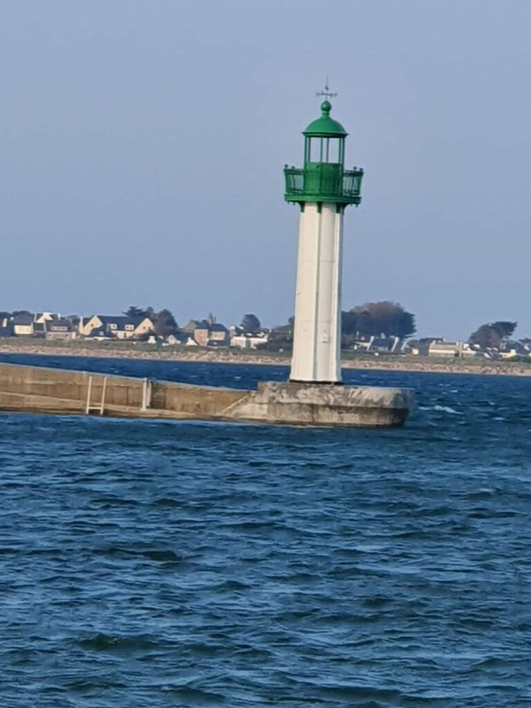 Le phare de Mogueriec signé par Gustav Eiffel!