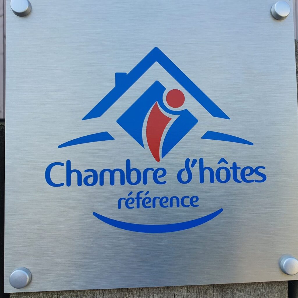 Le Label "Chambre d' hôtes référence" vous garantit la qualité, le sérieux des prestations de Maison d' Hôte avec un cahier des charges strict. Dans Ty Gard Thalvis comme chez Ki Bleiz , interdiction de fumer et vapoter.
