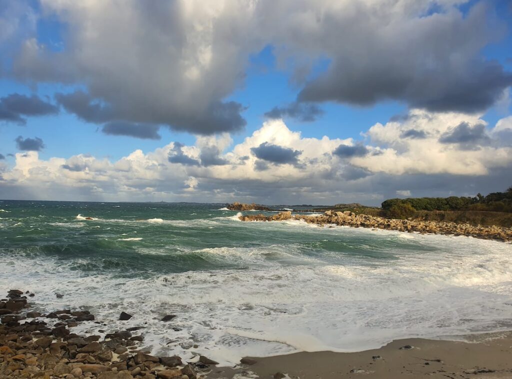Et le charme ébouriffant des tempêtes. Votre Finistère...Hors Saison.